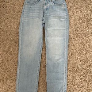 Old Navy. OG Straight High Rise sz 12 jeans